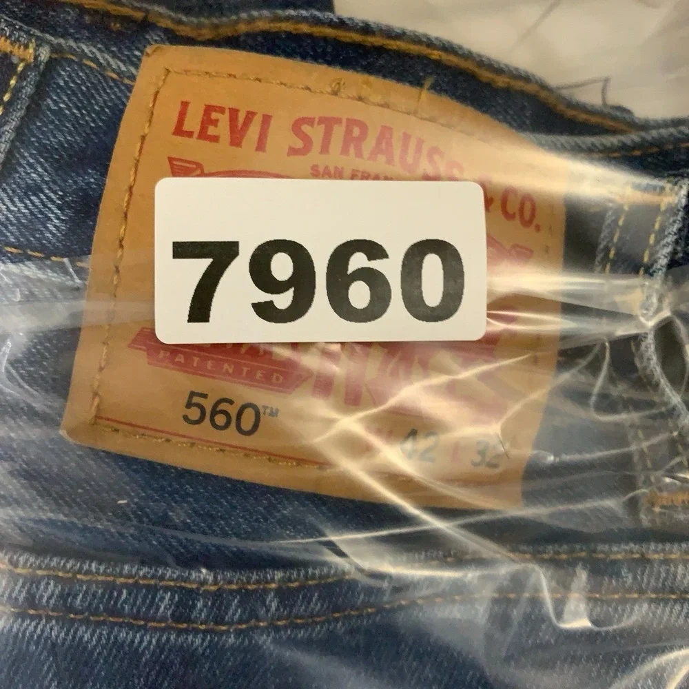 Levis 560 Jeans Men's 42x32 Blue Denim Loose Fit Comfort Wide Leg Baggy NWT